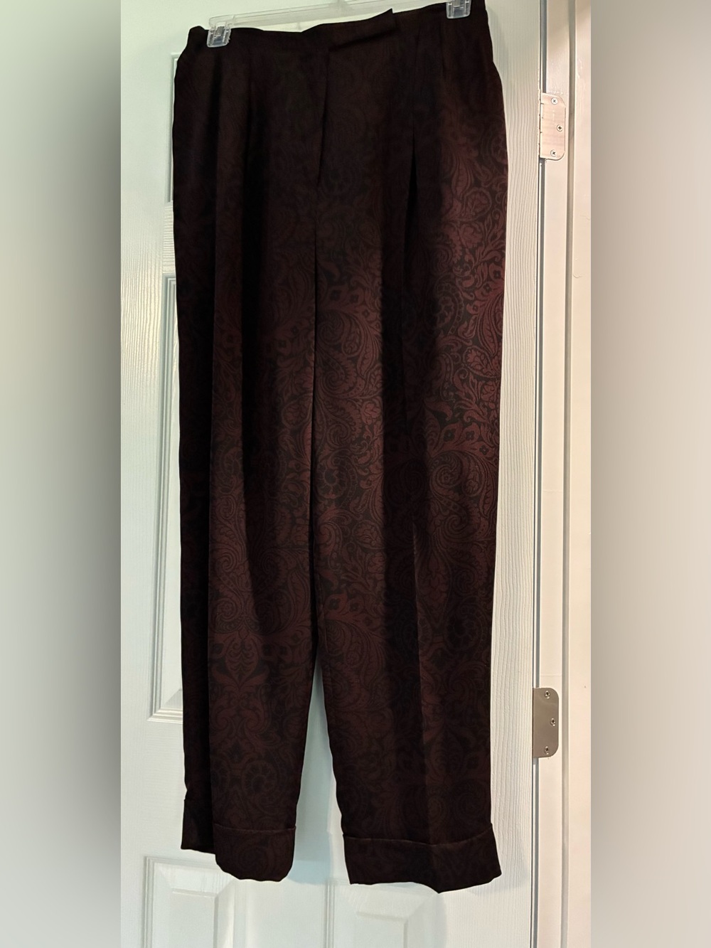 Express Women’s Brown W/Black Paisley Print Dress Pants